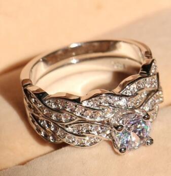 Couple wedding rings