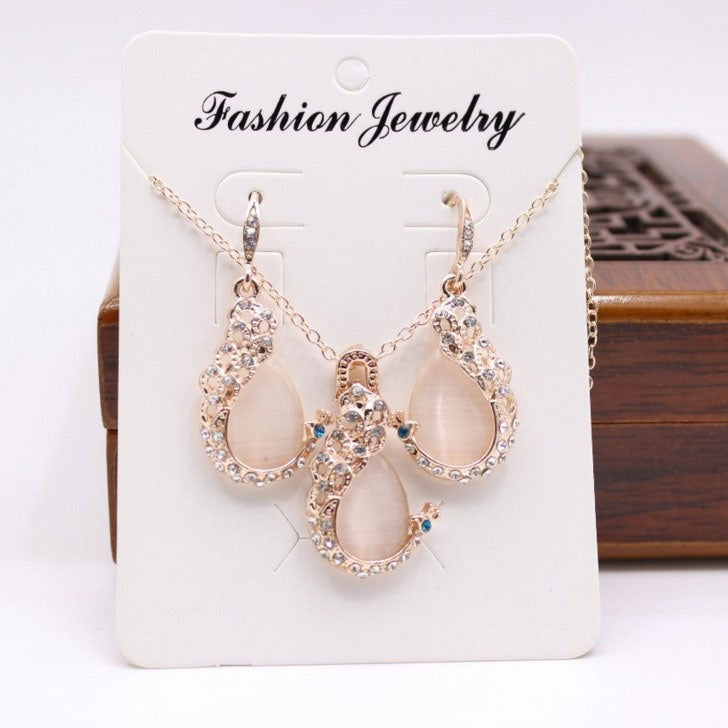 Women Eleg Waterdrop Rhinestone Pendant Necklace Hook Earrings Jewelry Set