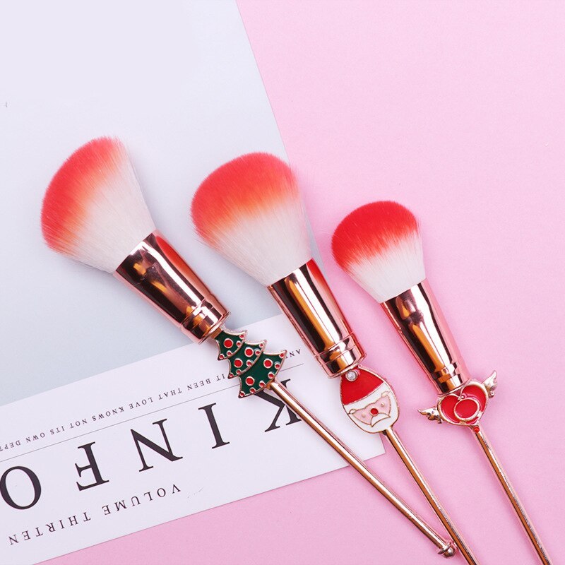 Christmas moose makeup set brush