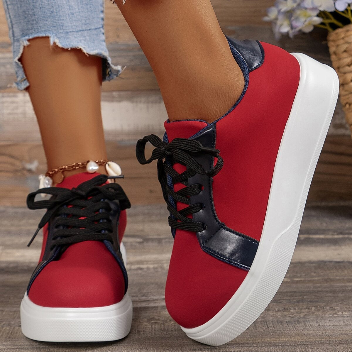 Retro Fashion Casual Sneakers