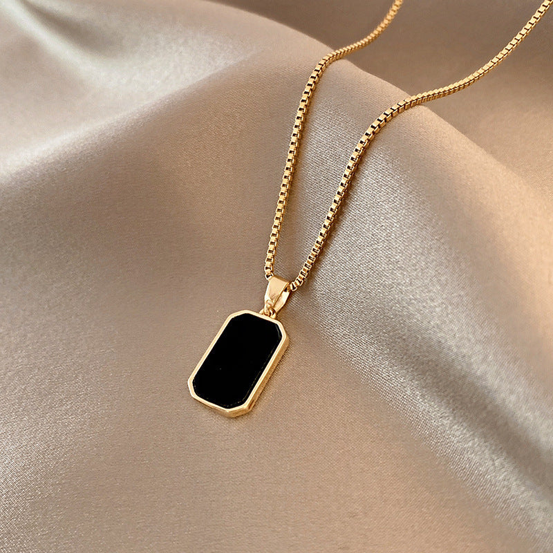 18k Gold Non-fading Fashion Small Black Rectangular Pendant Necklace