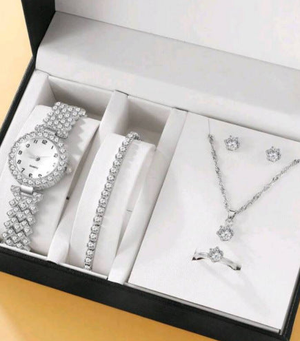 Diamond Rhinestone Quartz Bracelet, Wrist Watch For Women